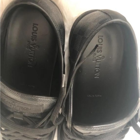Authentic Louis Vuitton Black Leather Sneakers sz 8 worn once like new - Picture 5 of 12